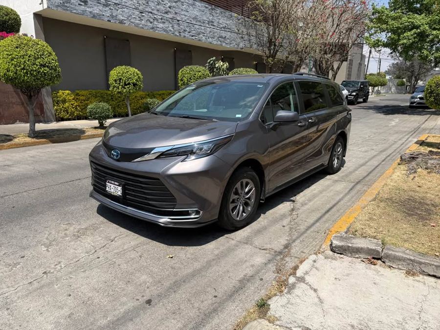 Toyota Sienna 2024 vendido